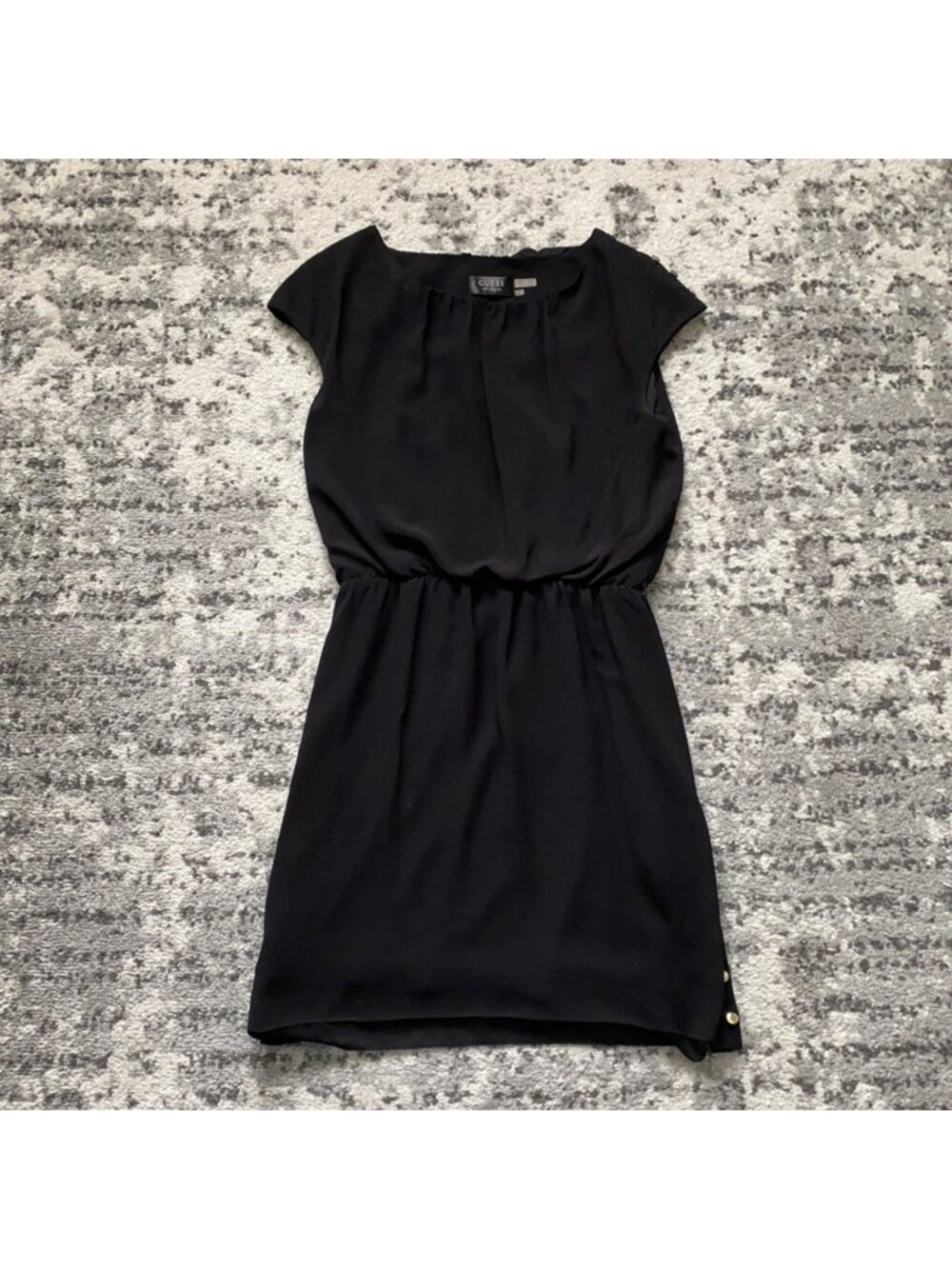 Guess dress size 6